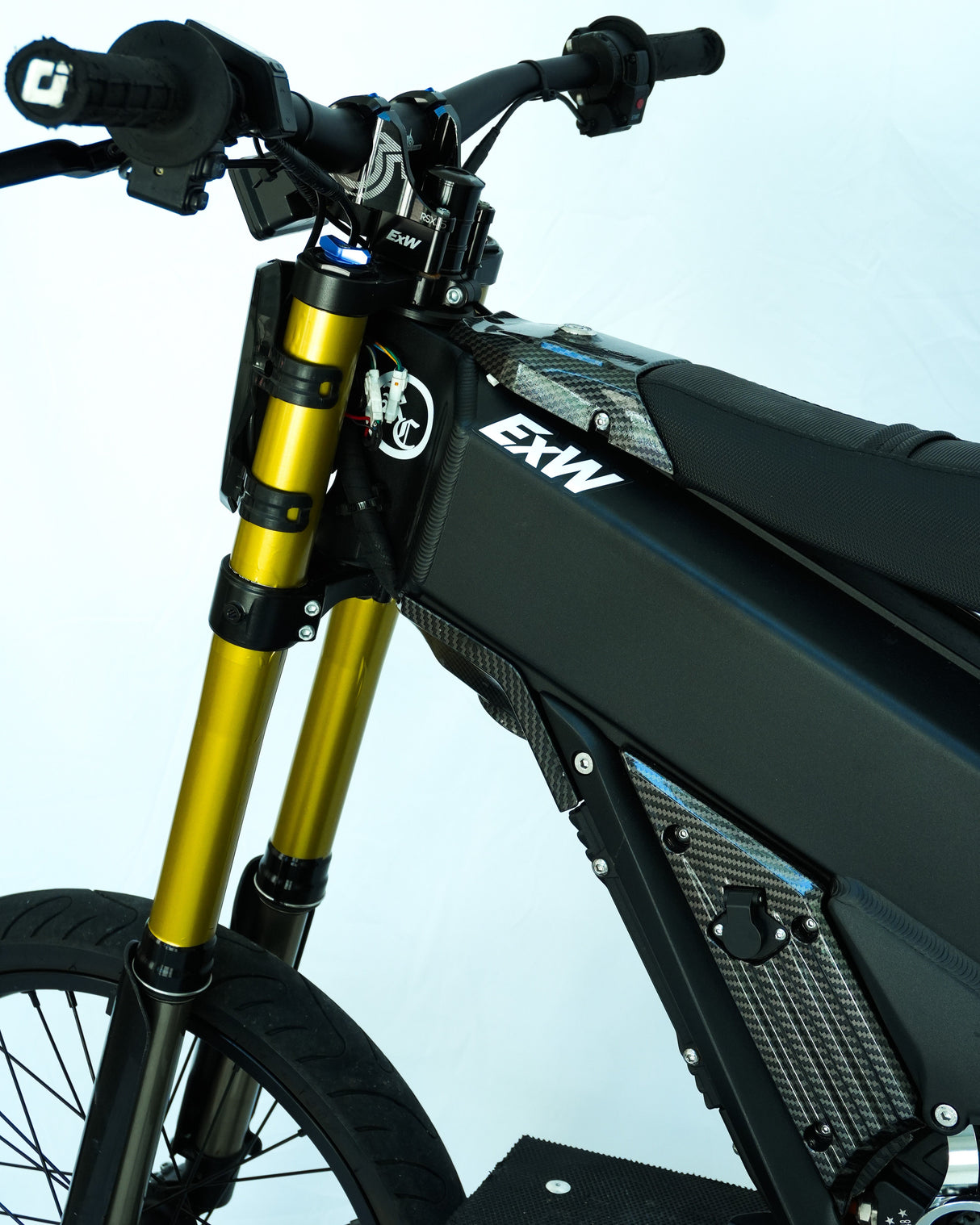 eride pro 79 bike falcon ventus gold fork wraps installed on bike