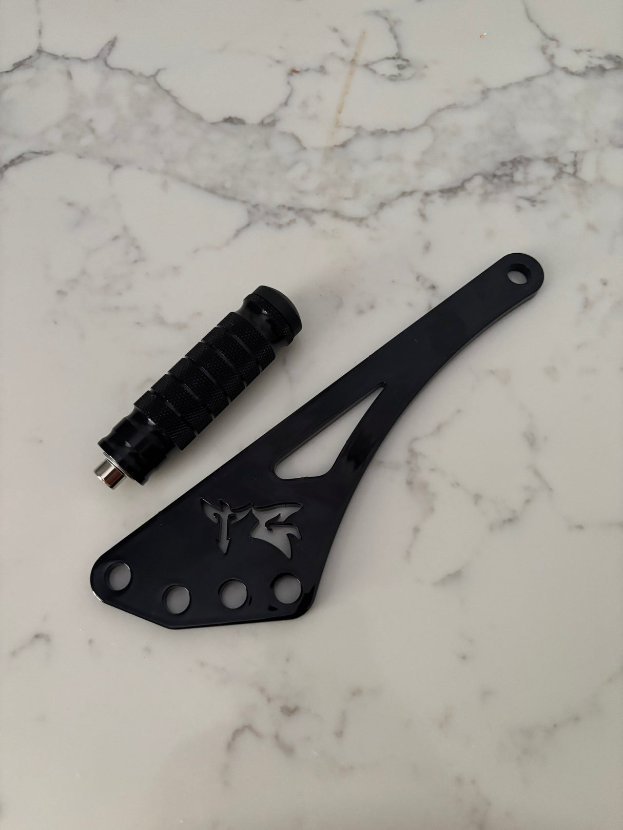 Black eride pro footlock and shiftlock