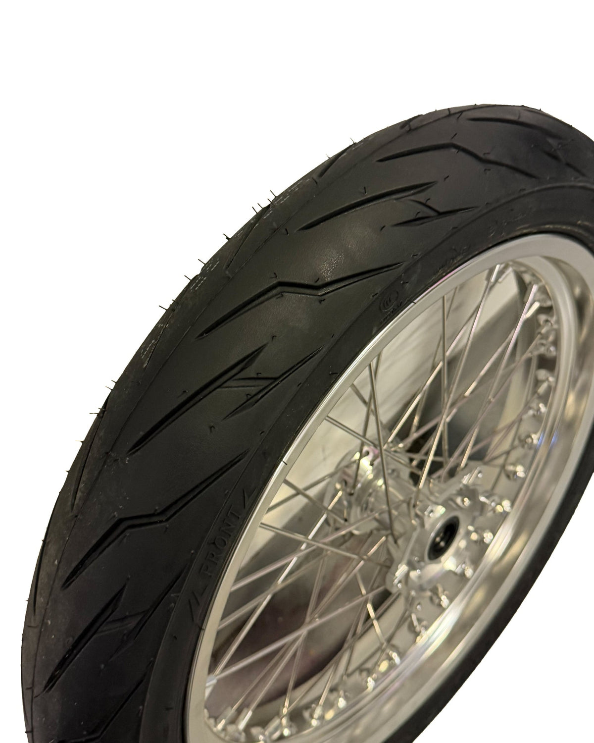 Front and rear 17-inch supermoto wheels for Talaria Komodo