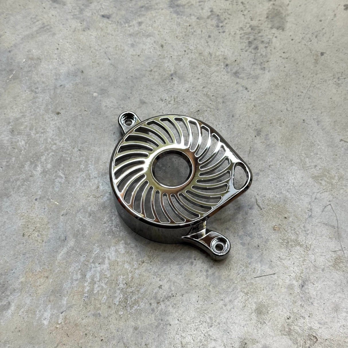 	Spiral style chrome motor cover, Ultra Bee 6061 aluminum